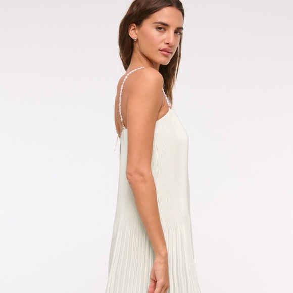 Abercrombie & Fitch Strapless White Dress - Picture 4 of 13
